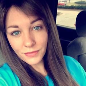 Meet your Posher, Deborah